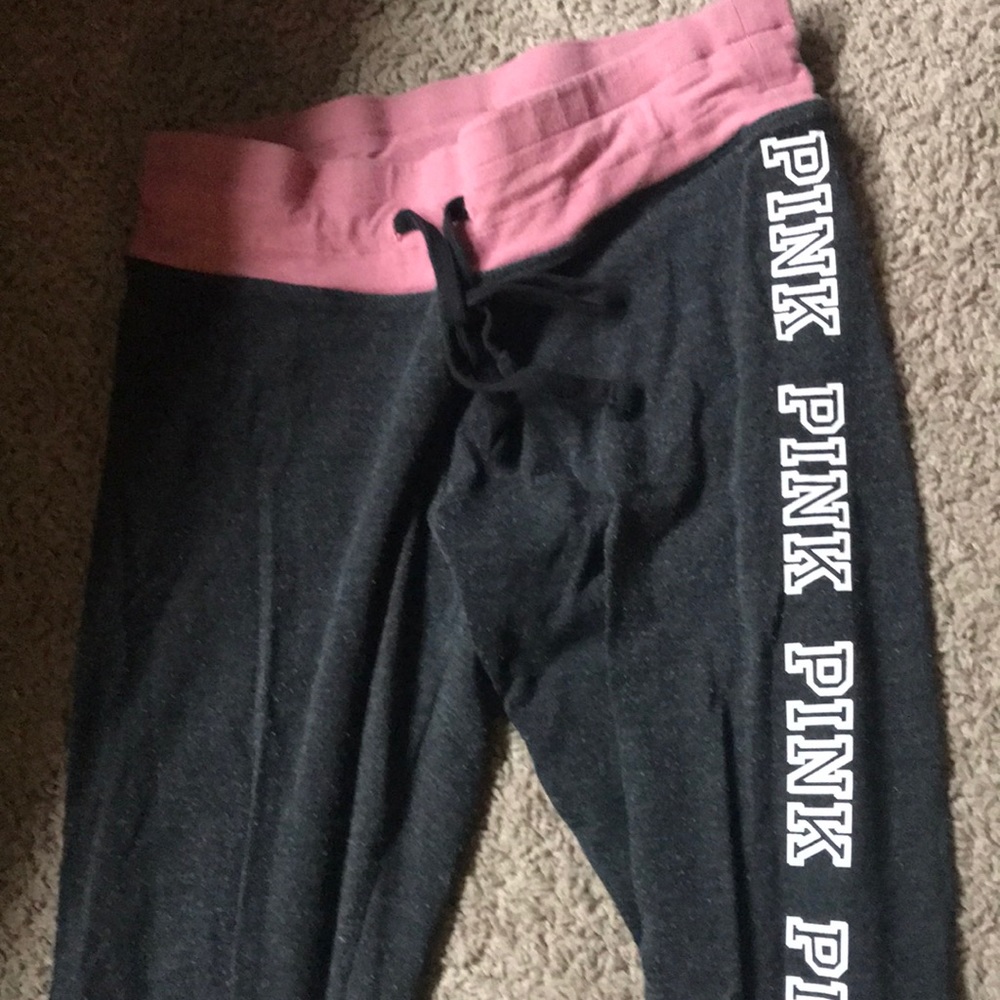 outfit set leggings and sweatshirt